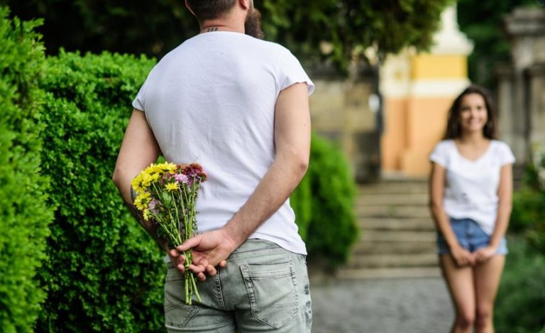 czerwone róże randki śmieszne linie do witryn randkowych