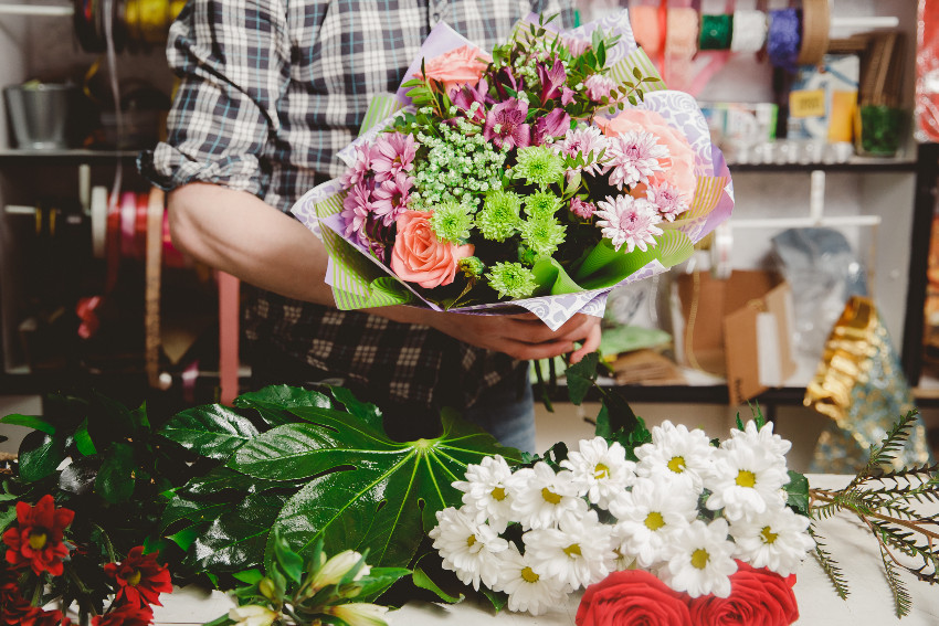 Dlaczego warto wybrać przesyłki kwiatowe? | Blog 123kwiaty.pl