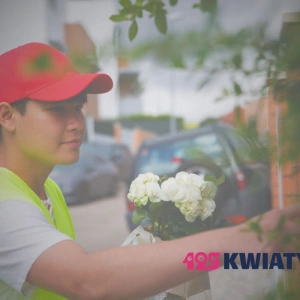 Czy florystyczna poczta działa w małych miejscowościach? Logistyka działania