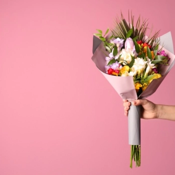 Obalamy 3 najpopularniejsze mity dotyczące zamawiania kwiatów online. Sprawdź!