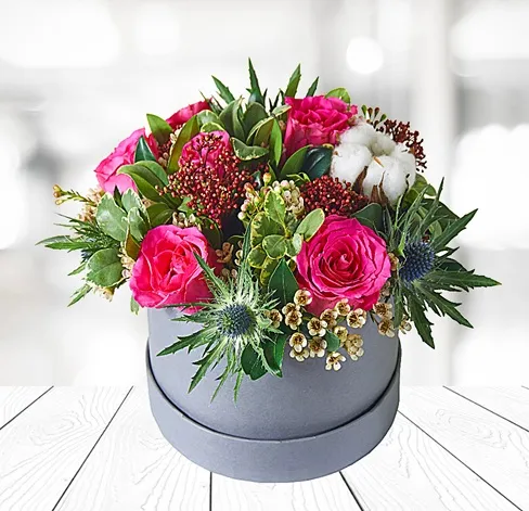 Produkt Flowerbox Różowe Róże z Przybraniem Zdjęcie