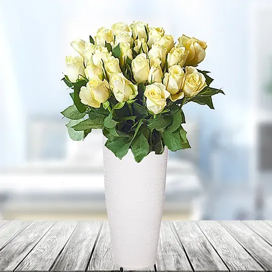 Produkt 25 Białych Róż Zdjęcie